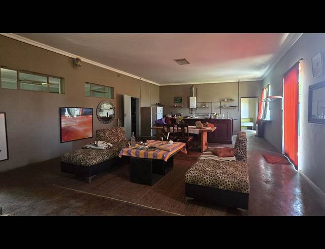 8,627M² FARM FOR SALE IN GREYTON